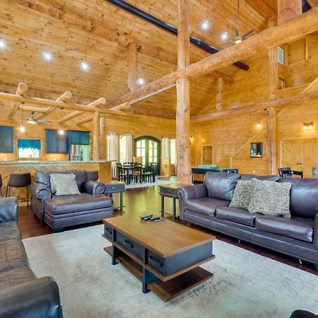 Gatlinburg Vacation Rental With Private Hot Tub! Bagian luar foto