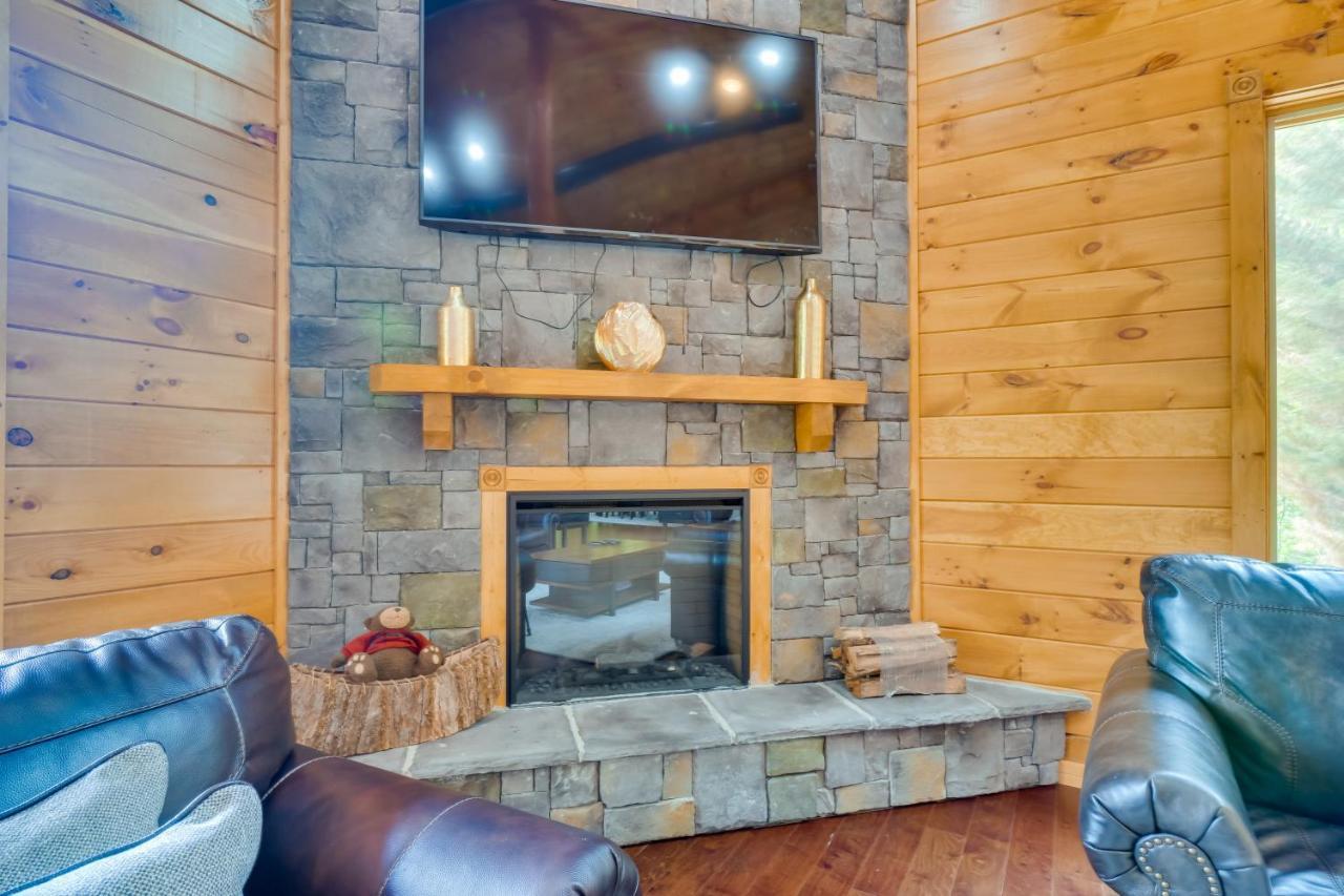 Gatlinburg Vacation Rental With Private Hot Tub! Bagian luar foto