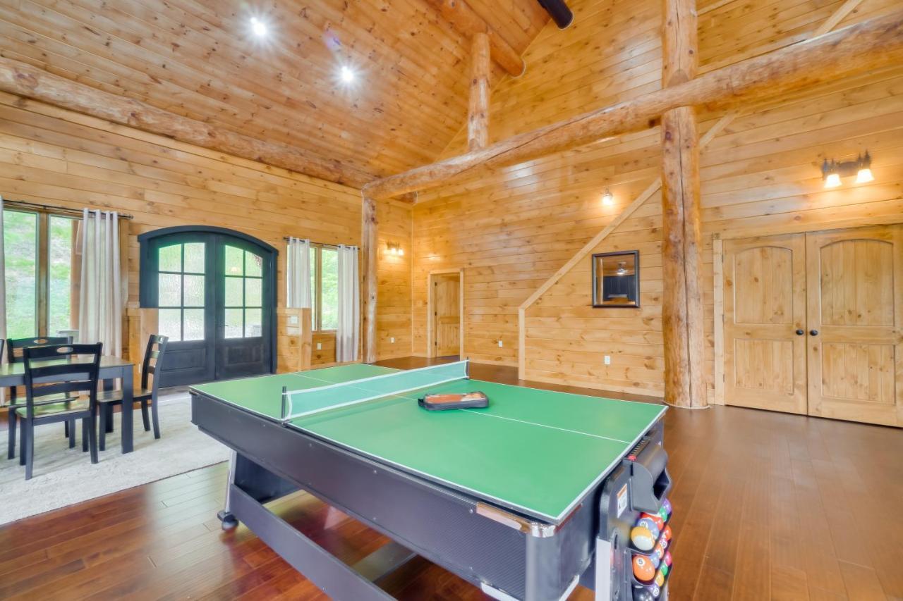Gatlinburg Vacation Rental With Private Hot Tub! Bagian luar foto