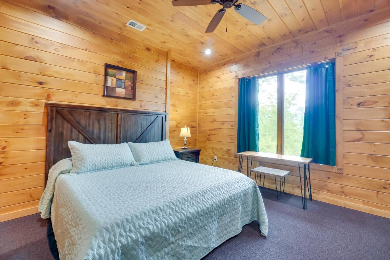 Gatlinburg Vacation Rental With Private Hot Tub! Bagian luar foto