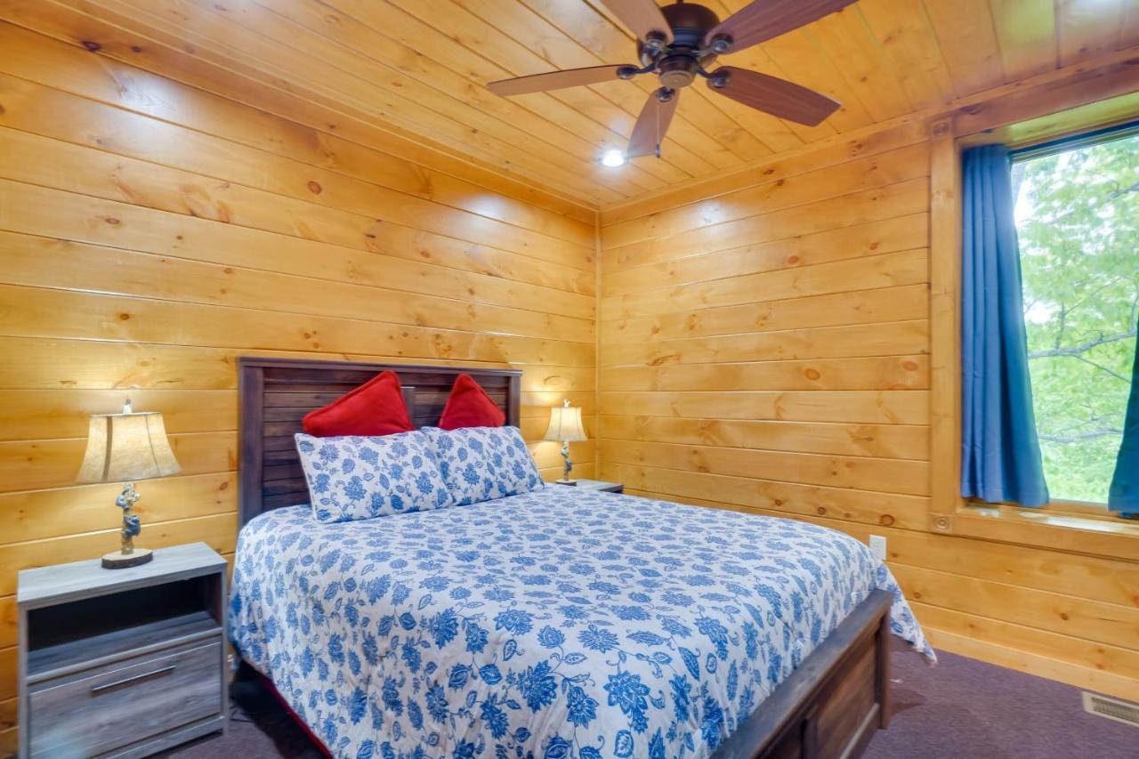 Gatlinburg Vacation Rental With Private Hot Tub! Bagian luar foto