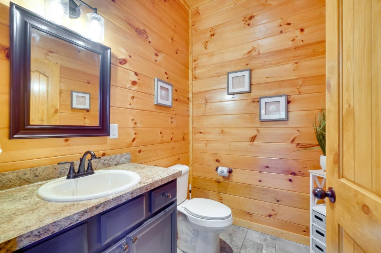 Gatlinburg Vacation Rental With Private Hot Tub! Bagian luar foto